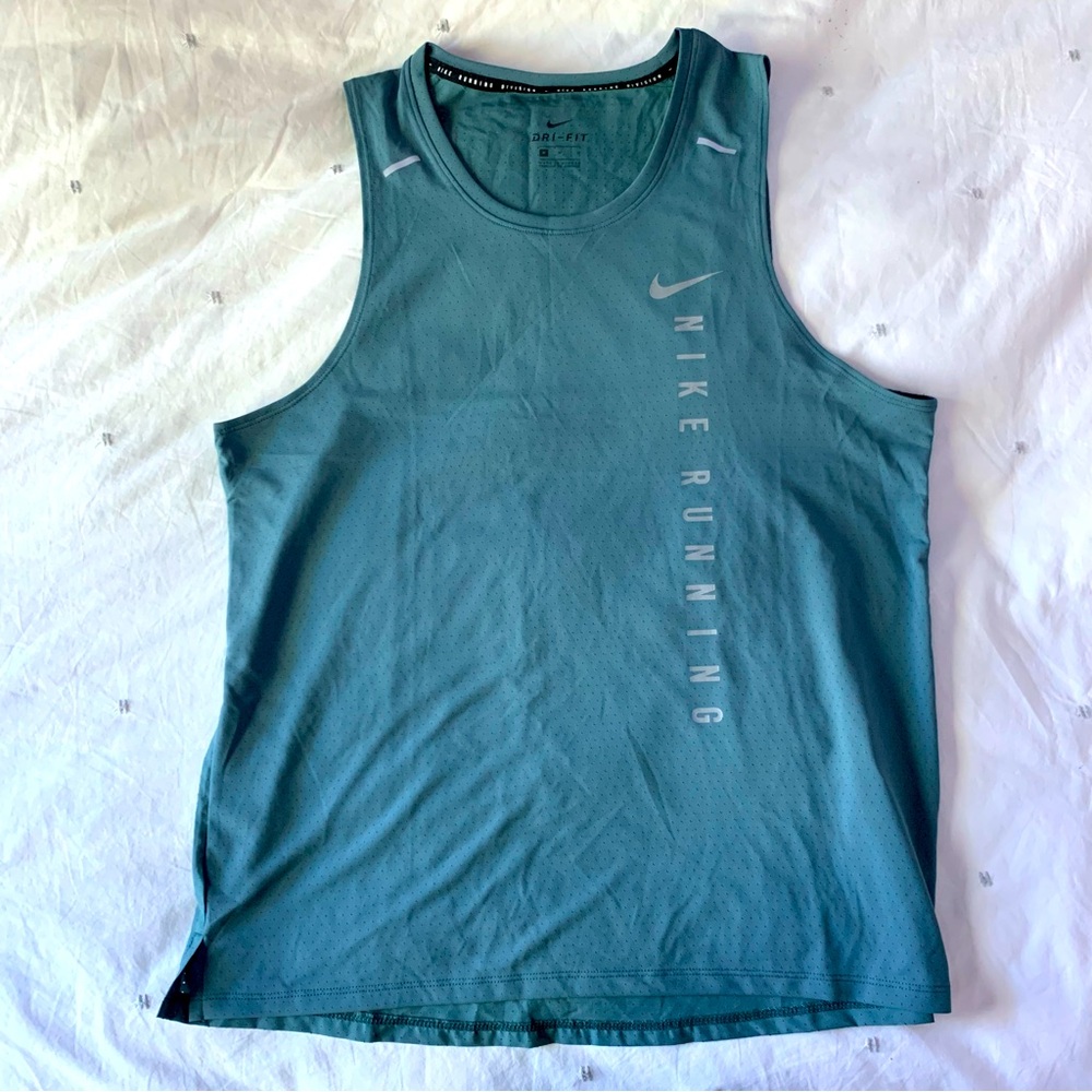 Nike miler run division men's hybrid running tank, medium, green